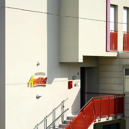Aparthotel Avana